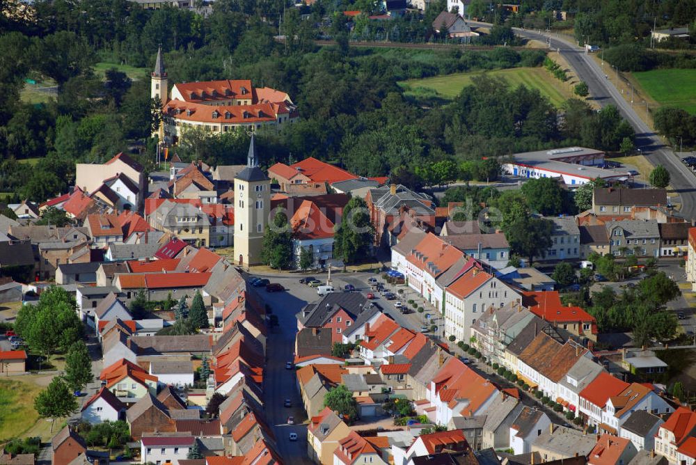 Luftbild Jessen (Elster) - Ortsansicht Jessen mit Blick auf die Pfarrkirche St. Nikolai und das Schloss Jessen