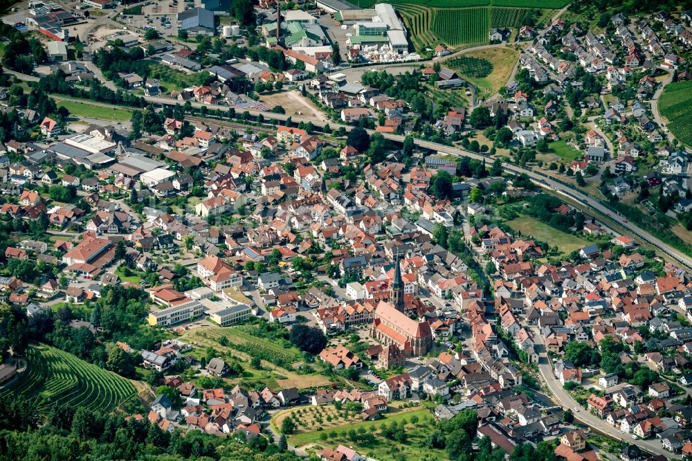 Kappelrodeck aus der Vogelperspektive: Ortsansicht in Kappelrodeck im Bundesland Baden-Württemberg, Deutschland