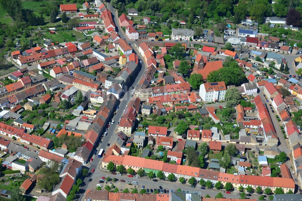 Kremmen aus der Vogelperspektive: Ortsansicht der Kleinstadt Kremmen im Bundesland Brandenburg