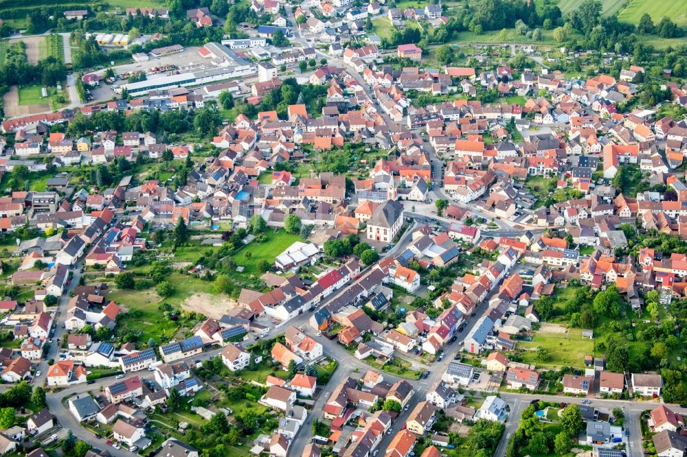 Luftaufnahme Kraichtal - Ortsansicht in Kraichtal im Bundesland Baden-Württemberg, Deutschland