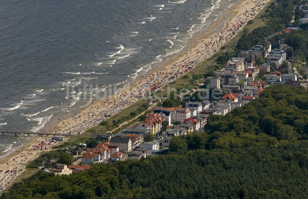 Bansin aus der Vogelperspektive: Ortsansicht des Küstenbereiches von Bansin, einem beliebten Ferien- und Urlaubsort an der Ostsee- Küste der Insel Usedom im Bundesland Mecklenburg-Vorpommern