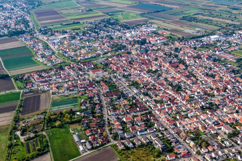 Luftaufnahme Lambsheim - Ortsansicht in Lambsheim im Bundesland Rheinland-Pfalz, Deutschland