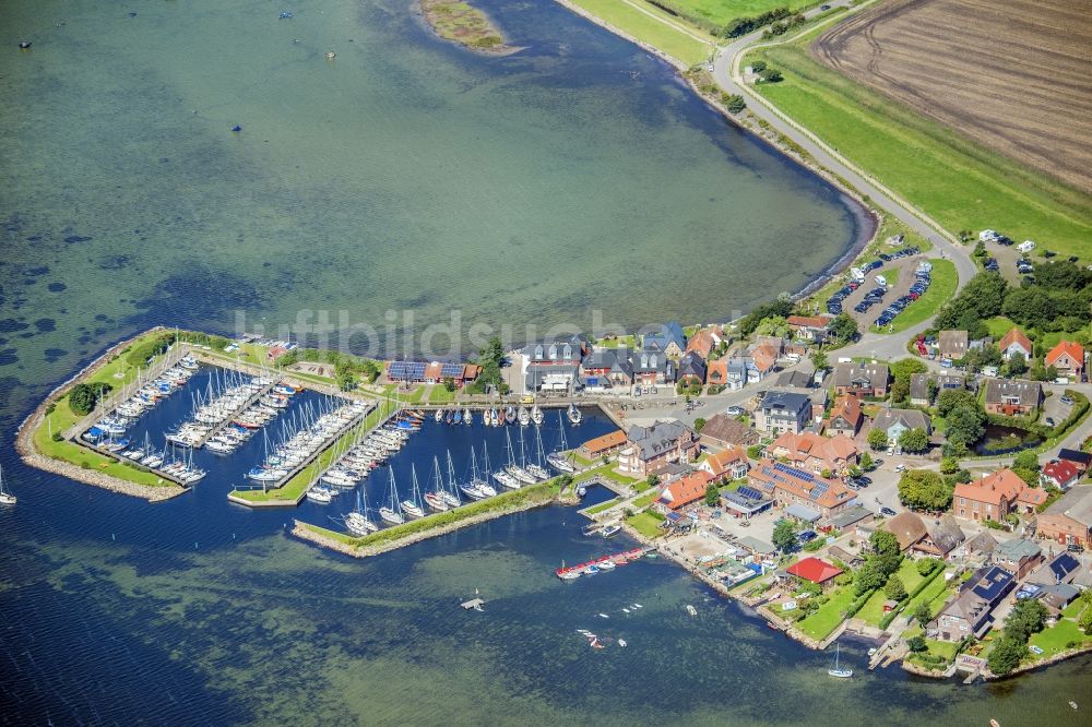 Fehmarn aus der Vogelperspektive: Ortsansicht vom Lemkenhafen in Fehmarn im Bundesland Schleswig-Holstein