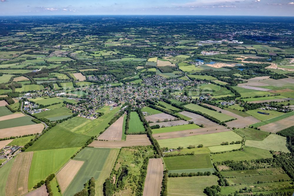 Luftaufnahme Lentföhrden - Ortsansicht in Lentföhrden im Bundesland Schleswig-Holstein, Deutschland