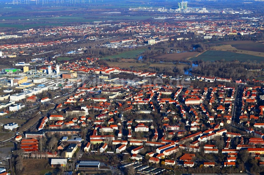 Luftaufnahme Leuna - Ortsansicht in Leuna im Bundesland Sachsen-Anhalt, Deutschland