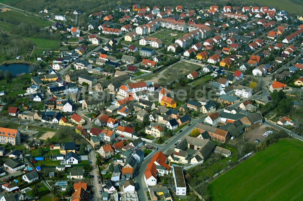 Lieskau aus der Vogelperspektive: Ortsansicht in Lieskau im Bundesland Sachsen-Anhalt, Deutschland