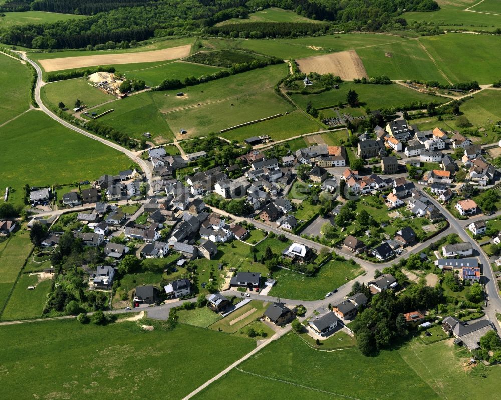 Lind von oben - Ortsansicht von Lind im Bundesland Rheinland-Pfalz