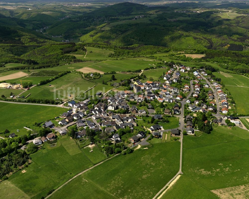 Lind aus der Vogelperspektive: Ortsansicht von Lind im Bundesland Rheinland-Pfalz