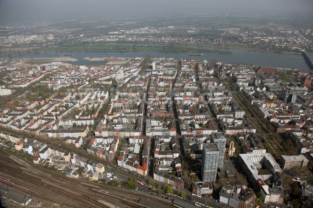 Mainz Neustadt aus der Vogelperspektive: Ortsansicht von Mainz Neustadt im Bundesland Rheinland-Pfalz