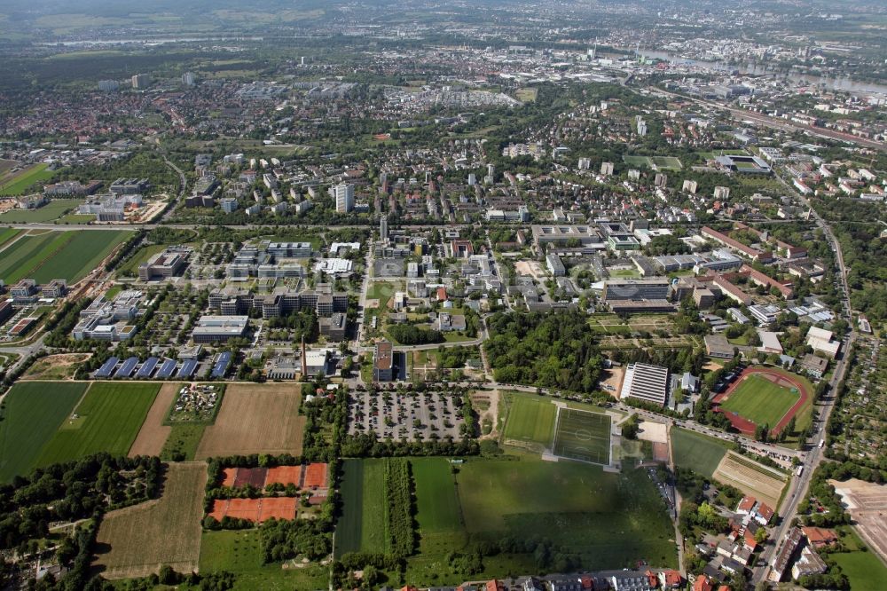 Mainz von oben - Ortsansicht von Mainz im Bundesland Rheinland-Pfalz