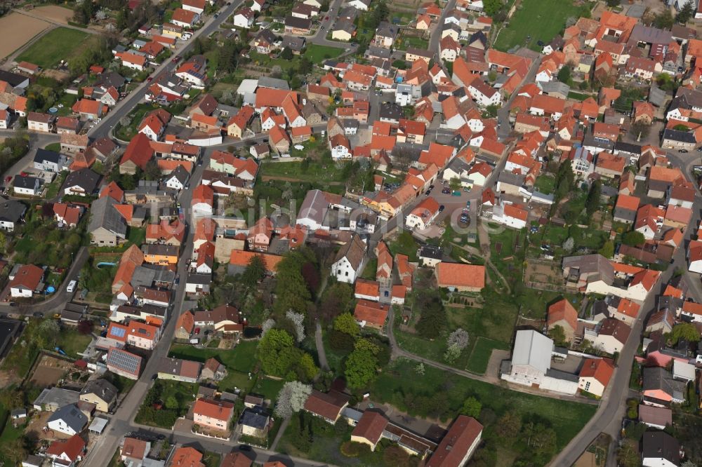 Mauchenheim von oben - Ortsansicht von Mauchenheim im Bundesland Rheinland-Pfalz