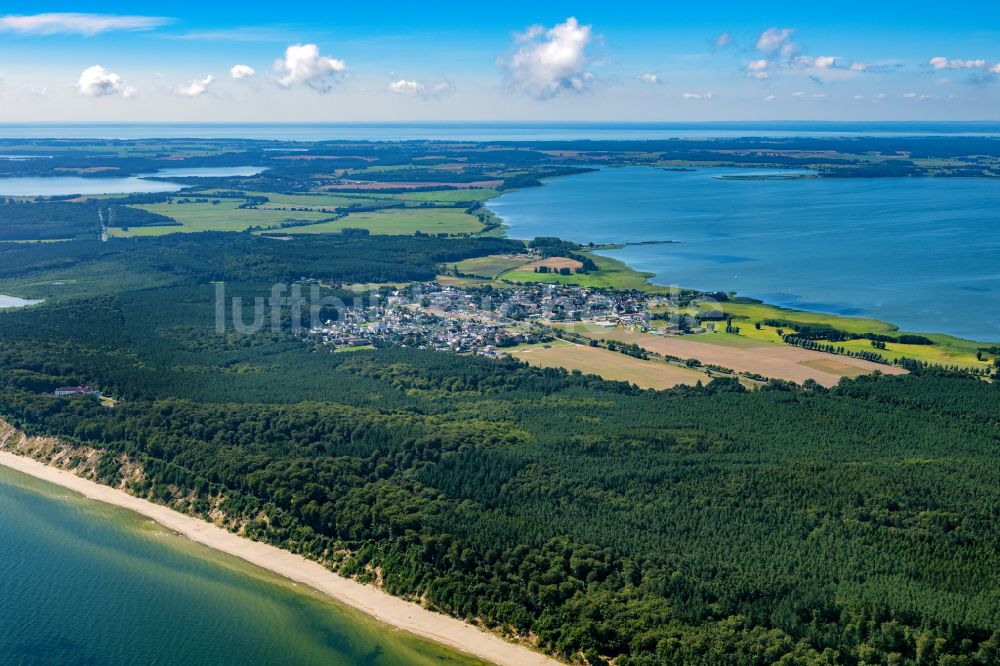 Luftbild Ückeritz - Ortsansicht Meeres-Küste in Ückeritz im Bundesland Mecklenburg-Vorpommern, Deutschland