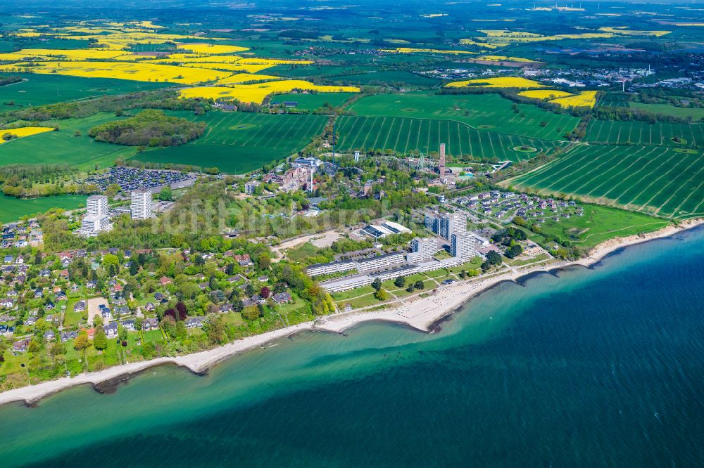 Luftbild Sierksdorf - Ortsansicht am Meeres- Küstenbereich der Ostsee in Sierksdorf im Bundesland Schleswig-Holstein