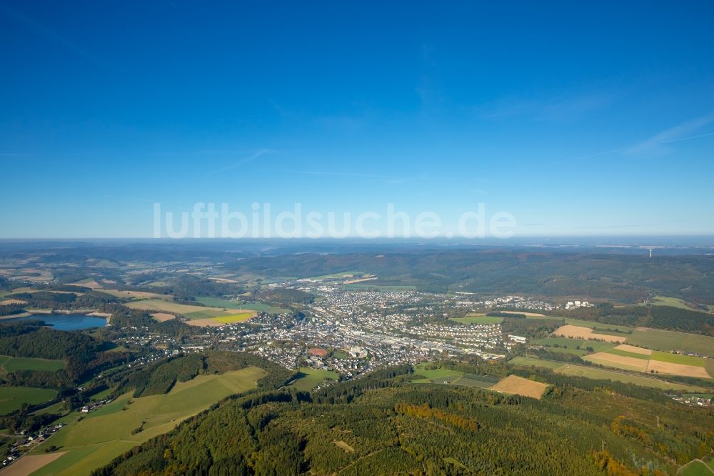 Meschede von oben - Ortsansicht von Meschede im Bundesland Nordrhein-Westfalen