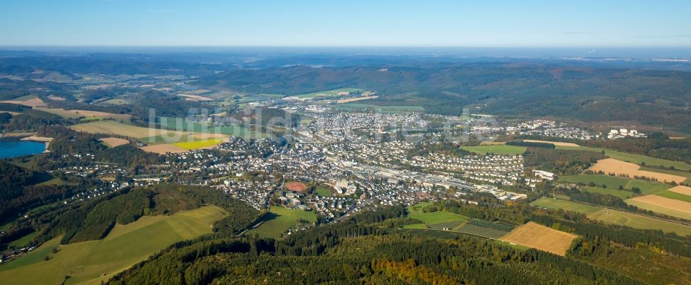 Meschede aus der Vogelperspektive: Ortsansicht von Meschede im Bundesland Nordrhein-Westfalen