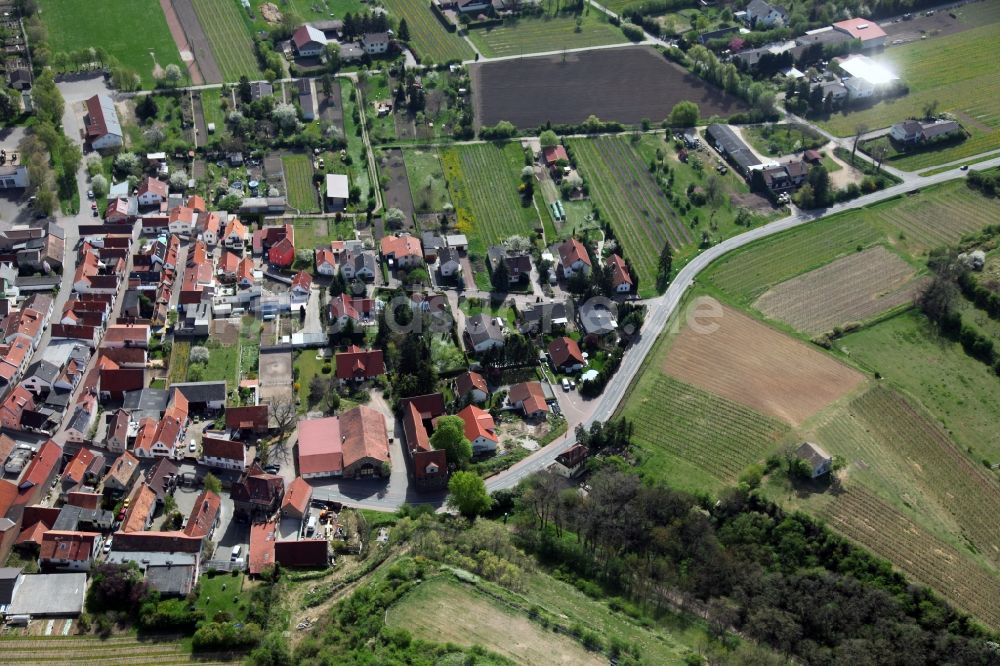 Mettenheim von oben - Ortsansicht von Mettenheim ist eine Ortsgemeinde im Landkreis Alzey-Worms in Rheinland-Pfalz