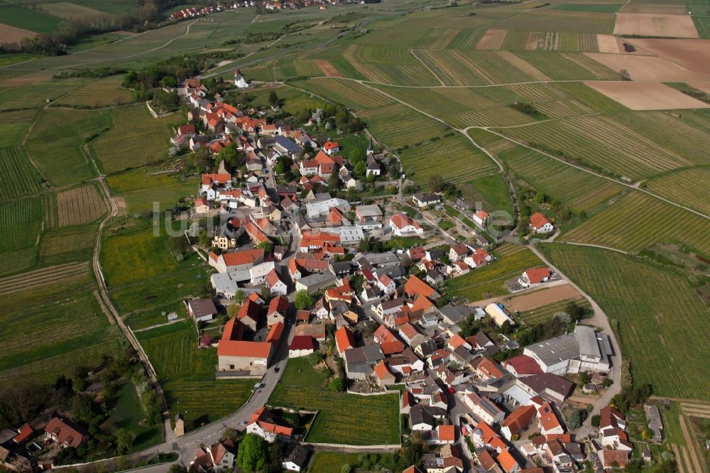 Luftaufnahme Mölsheim - Ortsansicht vom Mölsheim im Bundesland Rheinland-Pfalz