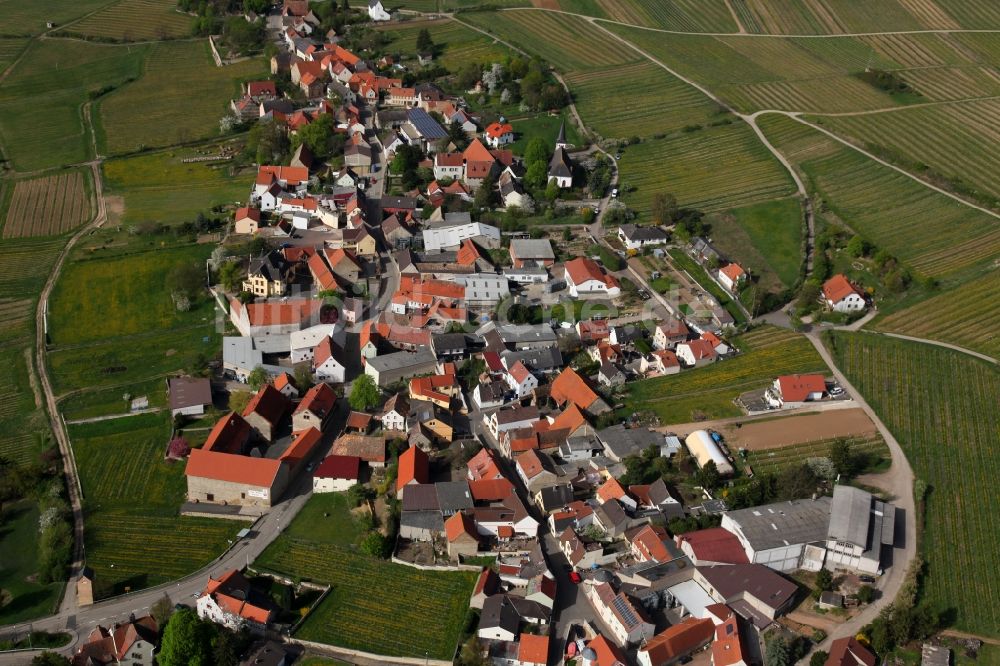 Mölsheim von oben - Ortsansicht vom Mölsheim im Bundesland Rheinland-Pfalz