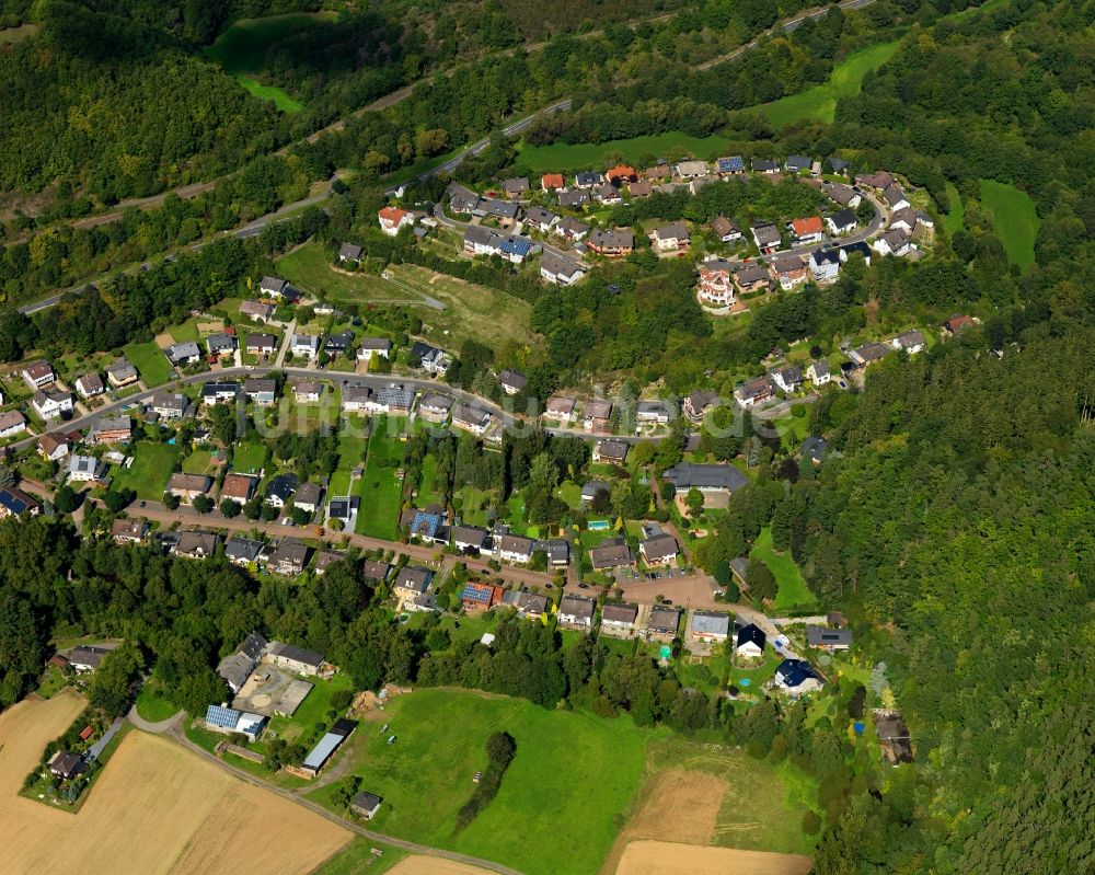 Monreal von oben - Ortsansicht von Monreal im Bundesland Rheinland-Pfalz