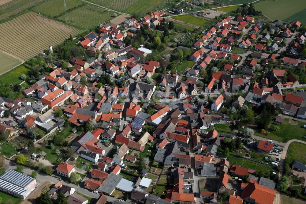 Luftaufnahme Monzernheim - Ortsansicht von Monzernheim, einer Ortsgemeinde im Landkreis Alzey-Worms in Rheinland-Pfalz