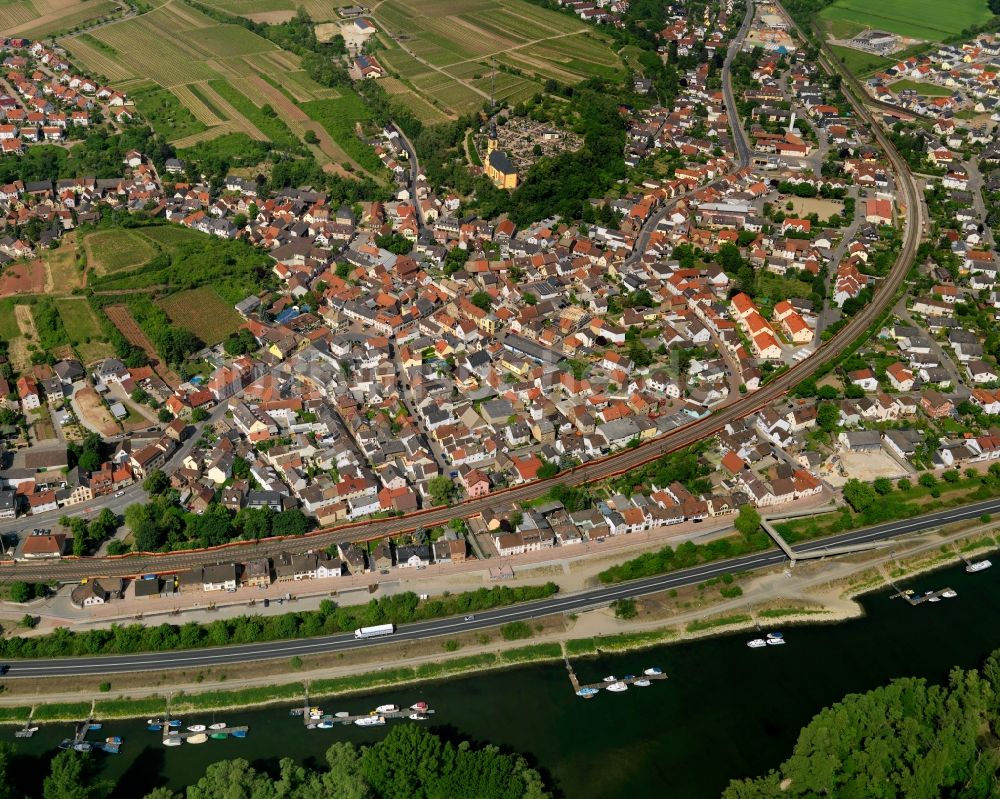 Luftbild Nackenheim - Ortsansicht von Nackenheim im Bundesland Rheinland-Pfalz