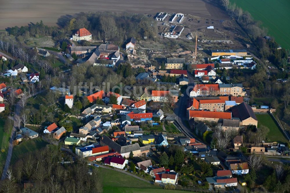 Neutz von oben - Ortsansicht in Neutz im Bundesland Sachsen-Anhalt, Deutschland