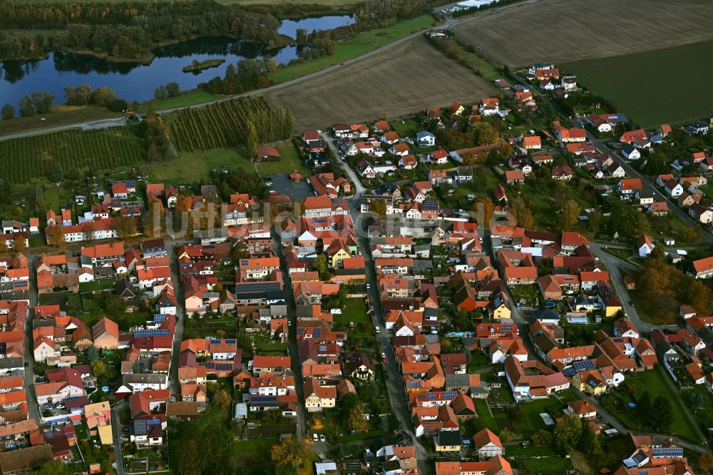 Niederdorla aus der Vogelperspektive: Ortsansicht in Niederdorla im Bundesland Thüringen, Deutschland