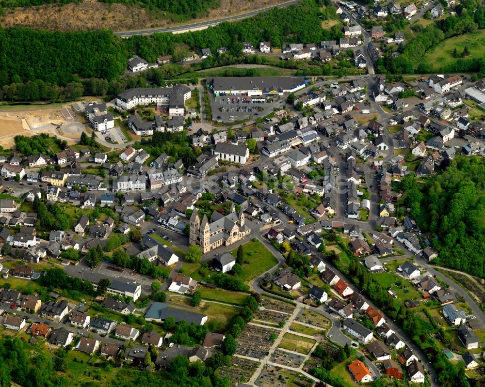 Niederfischbach aus der Vogelperspektive: Ortsansicht von Niederfischbach im Bundesland Rheinland-Pfalz