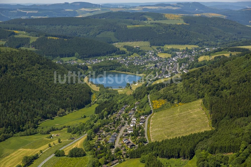 Luftaufnahme Niedersfeld - Ortsansicht in Niedersfeld im Bundesland Nordrhein-Westfalen