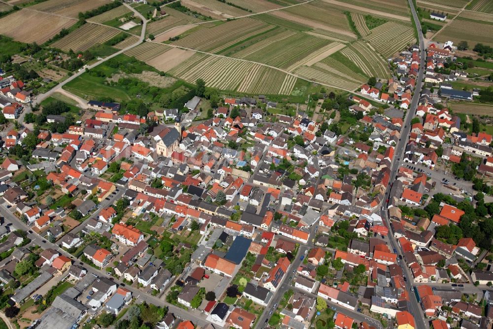 Ockenheim aus der Vogelperspektive: Ortsansicht von Ockenheim im Bundesland Rheinland-Pfalz