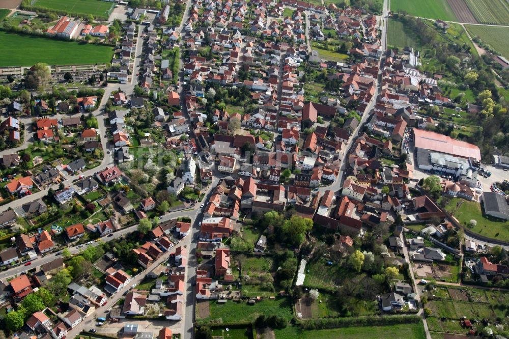 Offstein aus der Vogelperspektive: Ortsansicht von Offstein im Wonnegau im Bundesland Rheinland-Pfalz