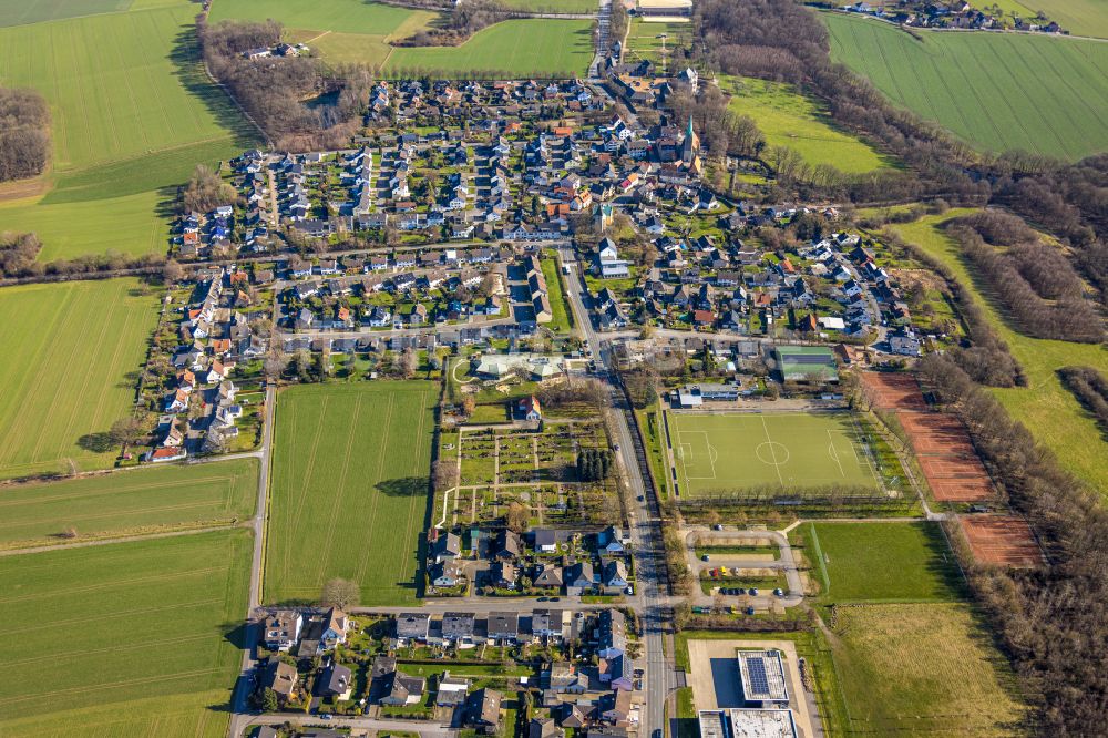 Opherdicke aus der Vogelperspektive: Ortsansicht in Opherdicke im Bundesland Nordrhein-Westfalen, Deutschland