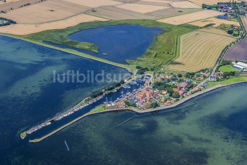 Fehmarn aus der Vogelperspektive: Ortsansicht vom Orth in Fehmarn im Bundesland Schleswig-Holstein