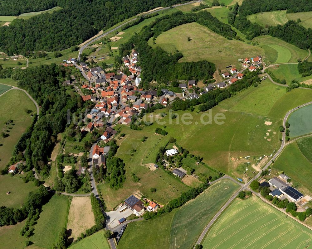 Abtweiler von oben - Ortsansicht der Ortsgemeinde Abtweiler im Bundesland Rheinland-Pfalz