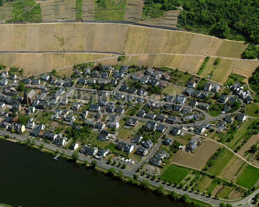 Alken von oben - Ortsansicht der Ortsgemeinde Alken im Bundesland Rheinland-Pfalz