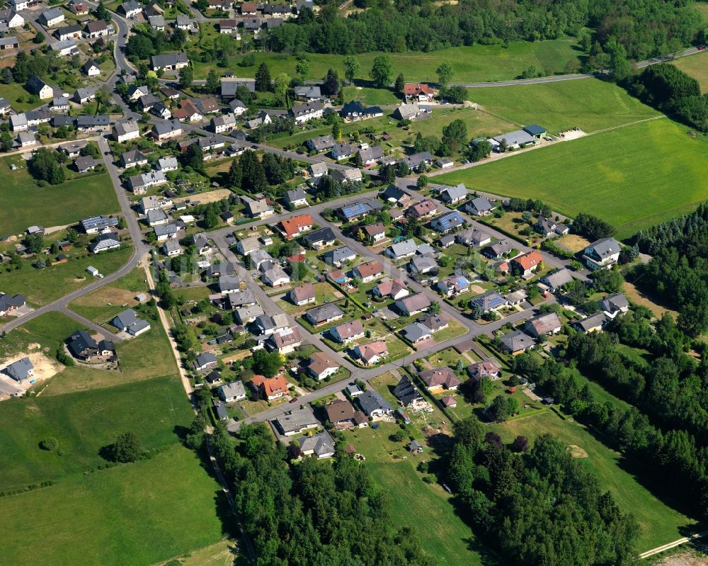 Allenbach aus der Vogelperspektive: Ortsansicht der Ortsgemeinde Allenbach im Bundesland Rheinland-Pfalz