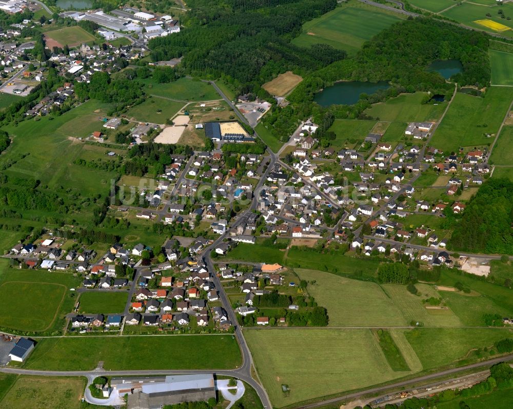 Luftaufnahme Bannberscheid - Ortsansicht der Ortsgemeinde Bannberscheid im Bundesland Rheinland-Pfalz