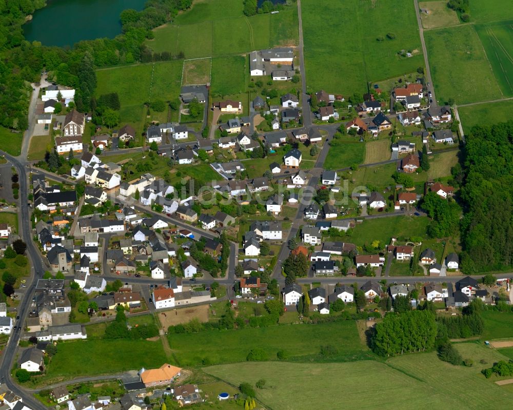 Bannberscheid von oben - Ortsansicht der Ortsgemeinde Bannberscheid im Bundesland Rheinland-Pfalz