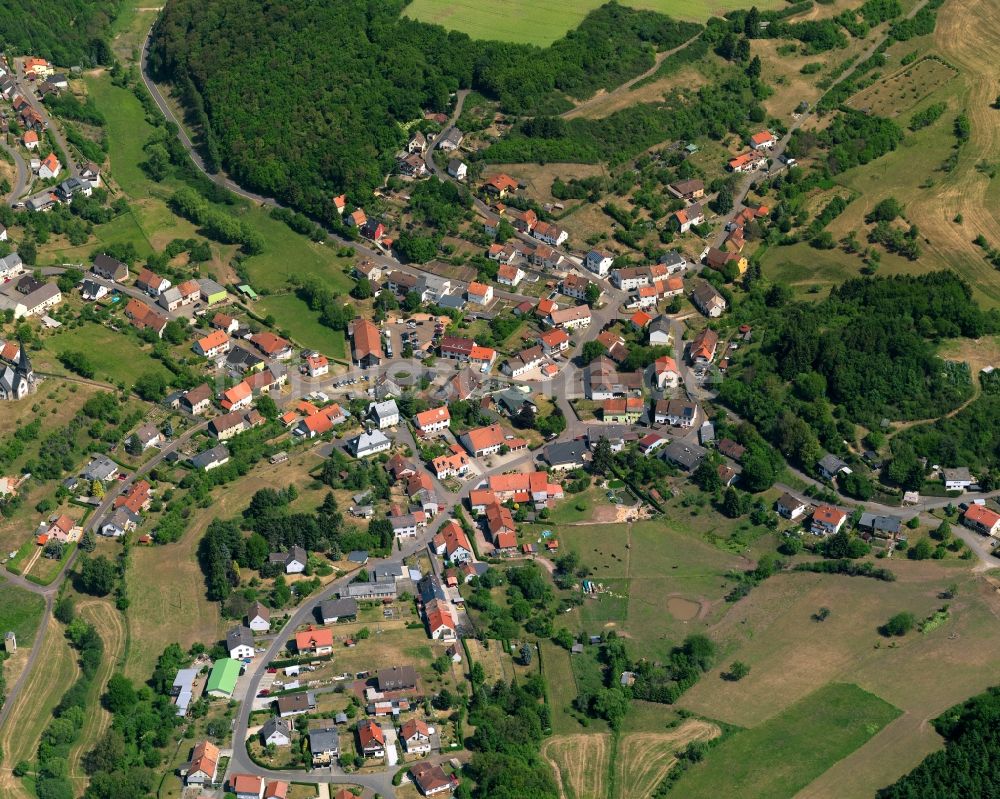 Luftaufnahme Berglangenbach - Ortsansicht der Ortsgemeinde Berglangenbach im Bundesland Rheinland-Pfalz