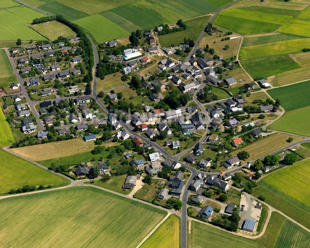 Luftbild Breitenthal - Ortsansicht der Ortsgemeinde Breitenthal im Bundesland Rheinland-Pfalz