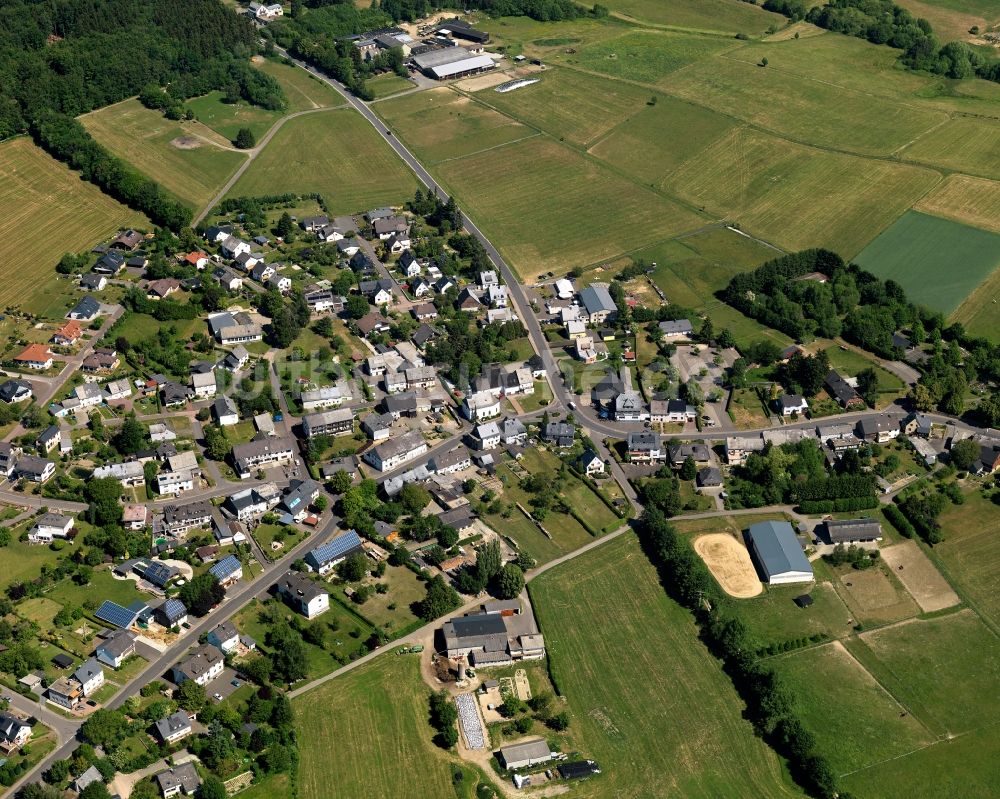 Bruchweiler aus der Vogelperspektive: Ortsansicht der Ortsgemeinde Bruchweiler im Bundesland Rheinland-Pfalz