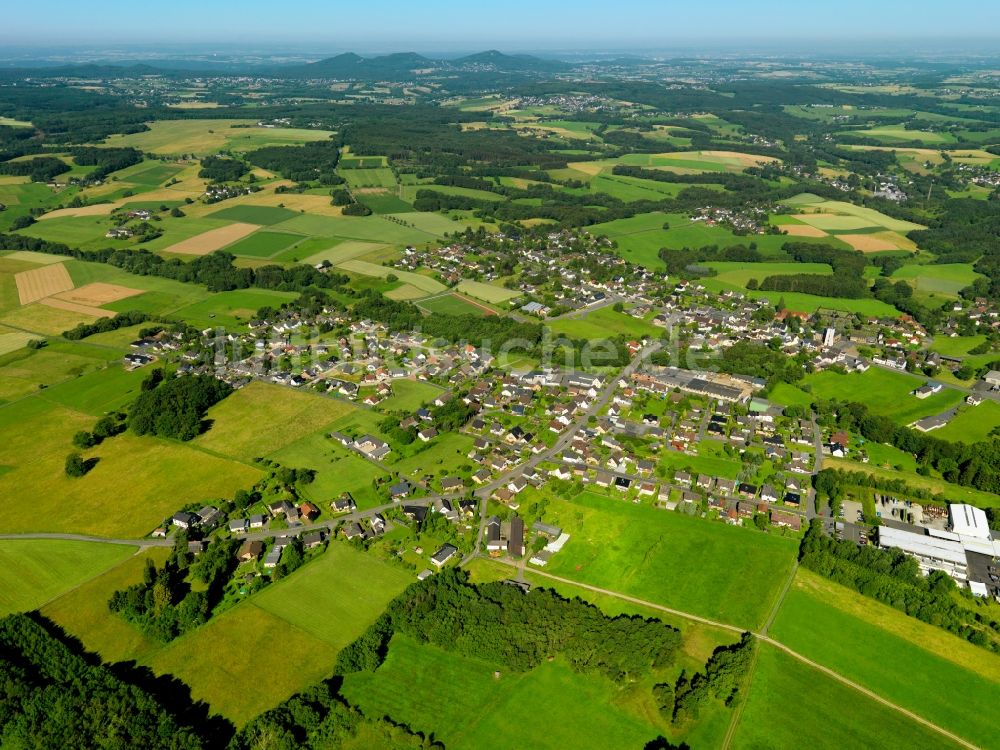 Buchholz von oben - Ortsansicht der Ortsgemeinde Buchholz (Westerwald) im Bundesland Rheinland-Pfalz