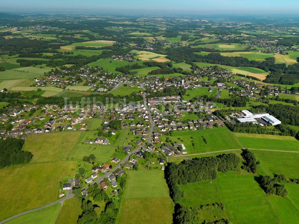 Buchholz aus der Vogelperspektive: Ortsansicht der Ortsgemeinde Buchholz (Westerwald) im Bundesland Rheinland-Pfalz