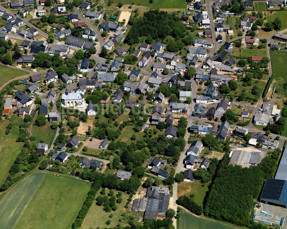 Dommershausen von oben - Ortsansicht der Ortsgemeinde Dommershausen im Bundesland Rheinland-Pfalz