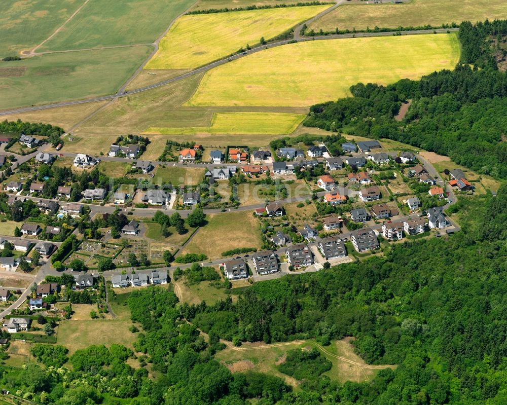 Göttschied aus der Vogelperspektive: Ortsansicht der Ortsgemeinde Göttschied im Bundesland Rheinland-Pfalz