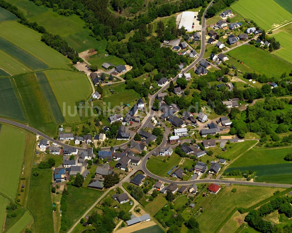 Luftbild Hausbay - Ortsansicht der Ortsgemeinde Hausbay im Bundesland Rheinland-Pfalz