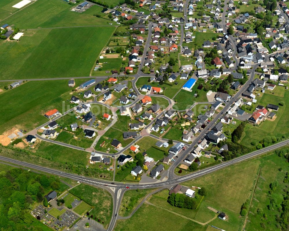 Hof von oben - Ortsansicht der Ortsgemeinde Hof (Westerwald) im Bundesland Rheinland-Pfalz