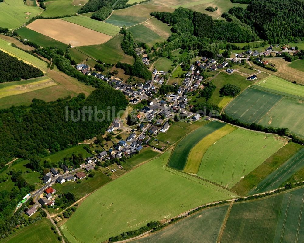 Kalenborn aus der Vogelperspektive: Ortsansicht der Ortsgemeinde Kalenborn im Bundesland Rheinland-Pfalz