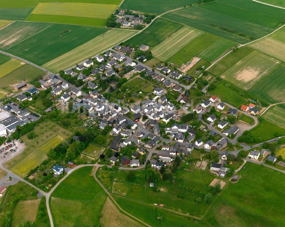 Lautert von oben - Ortsansicht der Ortsgemeinde Lautert im Bundesland Rheinland-Pfalz