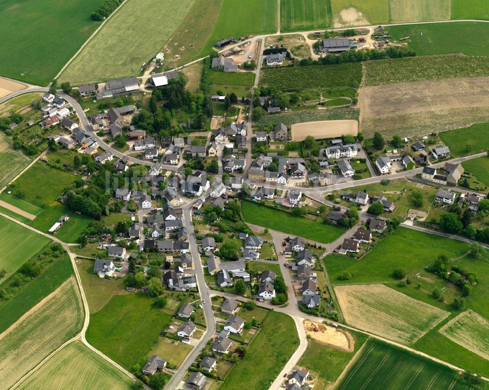 Lipporn von oben - Ortsansicht der Ortsgemeinde Lipporn im Bundesland Rheinland-Pfalz